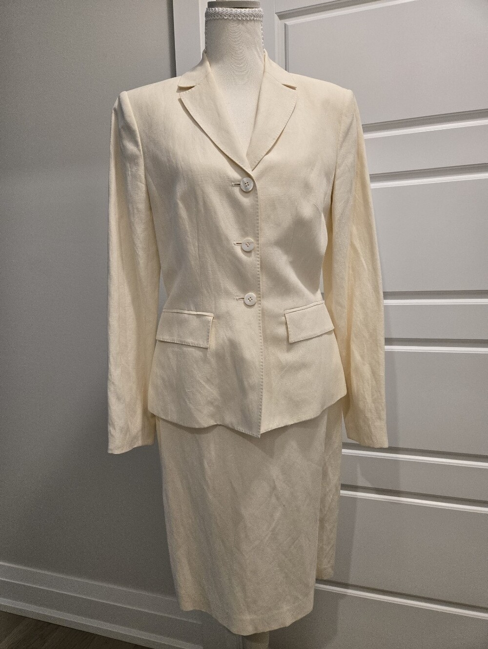 Sandra Angelozzi Silk & Linen Suit